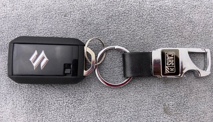 2021 Maruti Baleno ZETA PETROL 1.2, Petrol, Manual, 2,877 km, Key Close Up