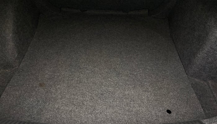 2017 Volkswagen Vento HIGHLINE PETROL AT, Petrol, Automatic, 50,303 km, Boot Inside