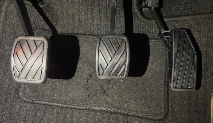 2018 Maruti Baleno ALPHA PETROL 1.2, Petrol, Manual, 1,03,548 km, Pedals