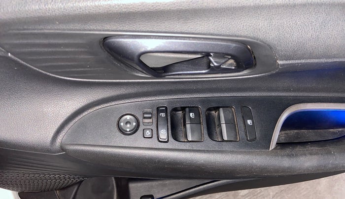 2020 Hyundai NEW I20 ASTA 1.2 AT, Petrol, Automatic, 49,082 km, Driver Side Door Panels Control