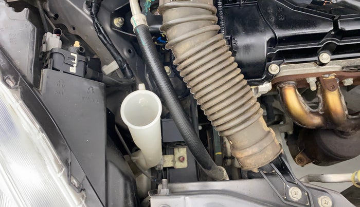 2017 Maruti Dzire VXI, Petrol, Manual, 12,324 km, Front windshield - Wiper bottle cap missing