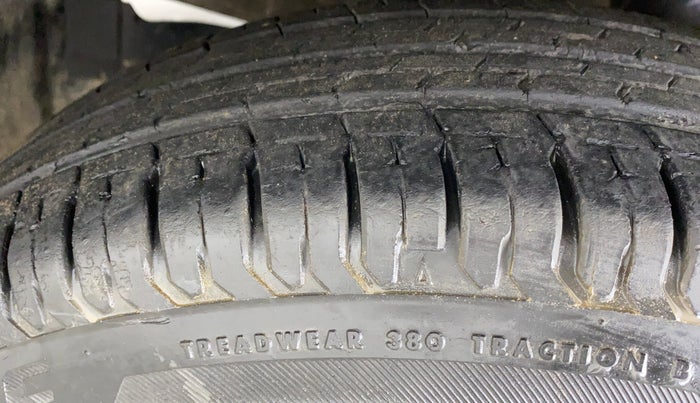 2017 Maruti Dzire VXI, Petrol, Manual, 12,324 km, Left Front Tyre Tread