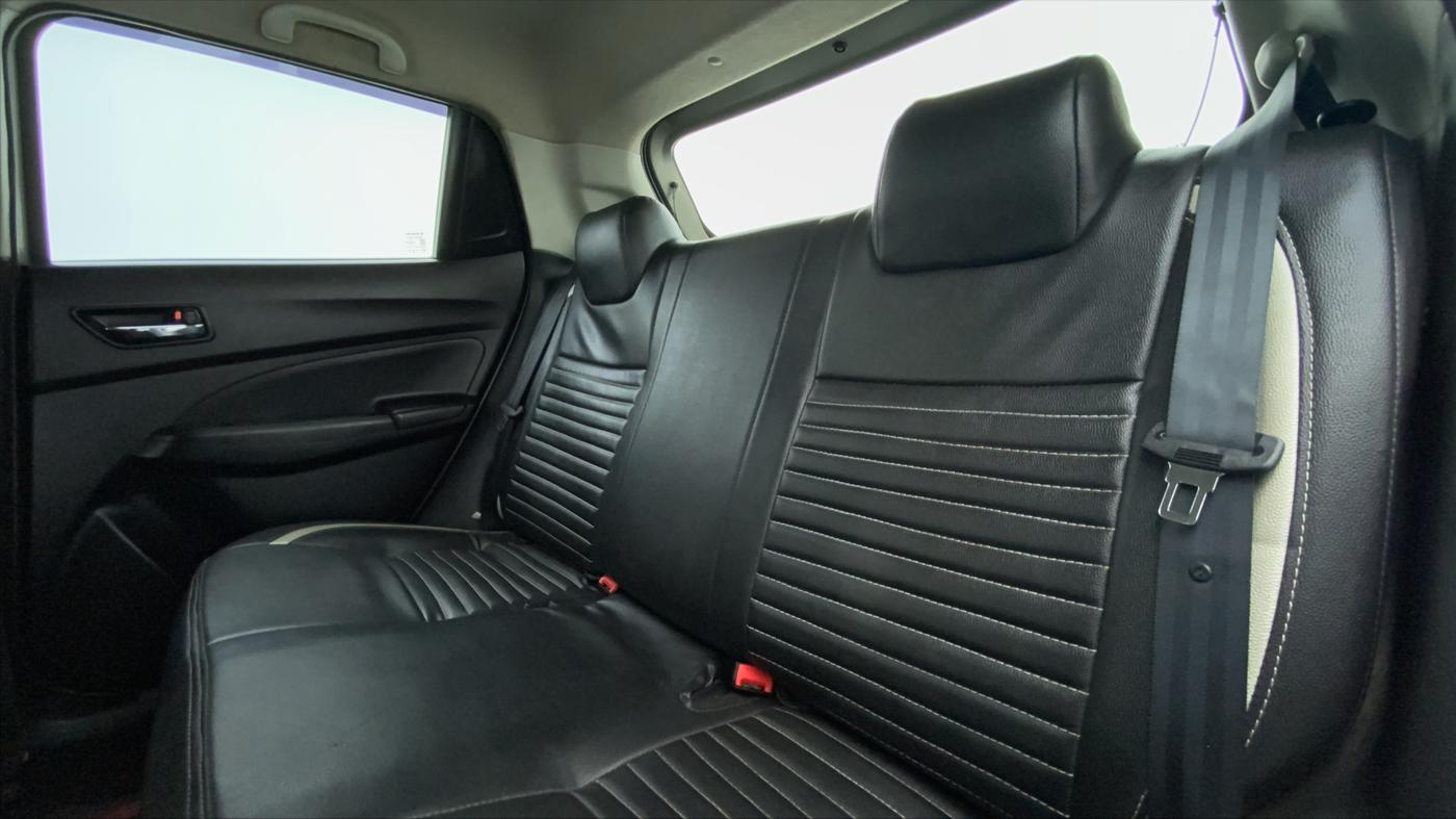 2018 Maruti Swift VXI D, Petrol, Manual, 21,679 km, Right Side Rear Door Cabin