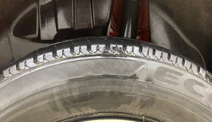 2018 Maruti Swift VXI AMT, Petrol, Automatic, 47,512 km, Left Rear Tyre Tread