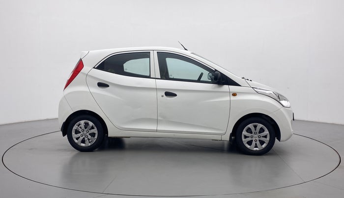 2017 Hyundai Eon MAGNA PLUS, Petrol, Manual, 23,855 km, Right Side View