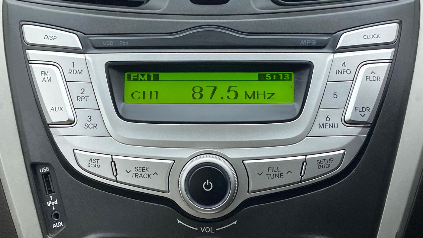 2017 Hyundai Eon MAGNA PLUS, Petrol, Manual, 23,855 km, Infotainment System
