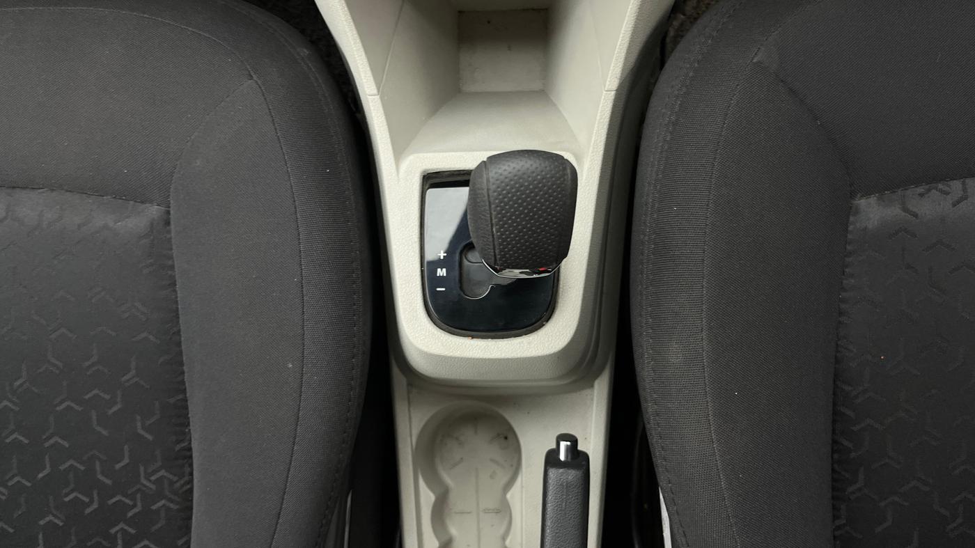 2023 Tata TIGOR XZA PLUS PETROL, Petrol, Automatic, 21,284 km, Gear Lever