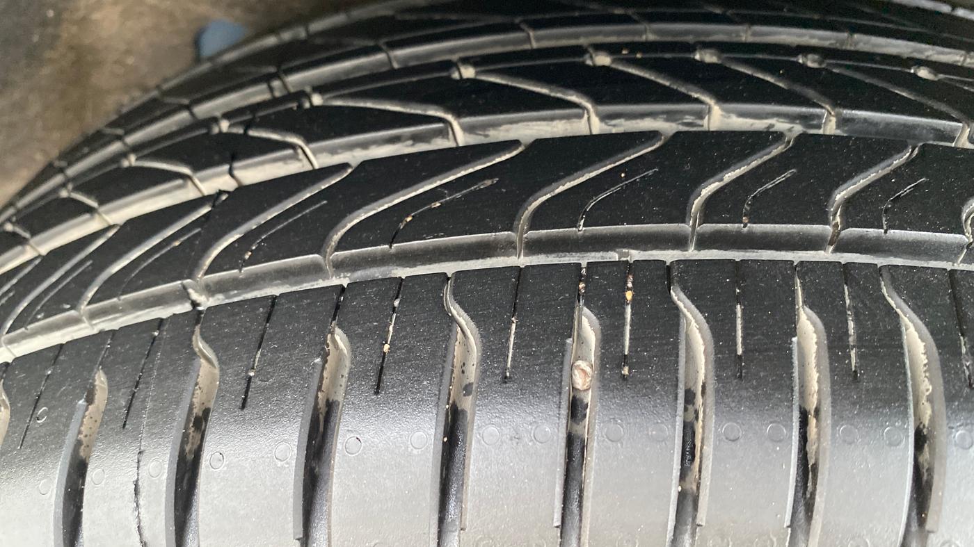 2020 Ford Ecosport TITANIUM + 1.5L PETROL AT, Petrol, Automatic, 50,757 km, Left Rear Tyre Tread