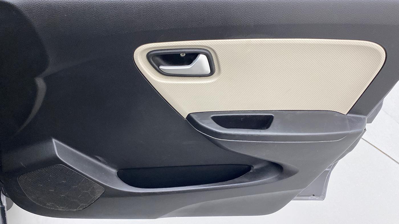 2020 Maruti Alto VXI, Petrol, Manual, 36,270 km, Driver Side Door Panels Control