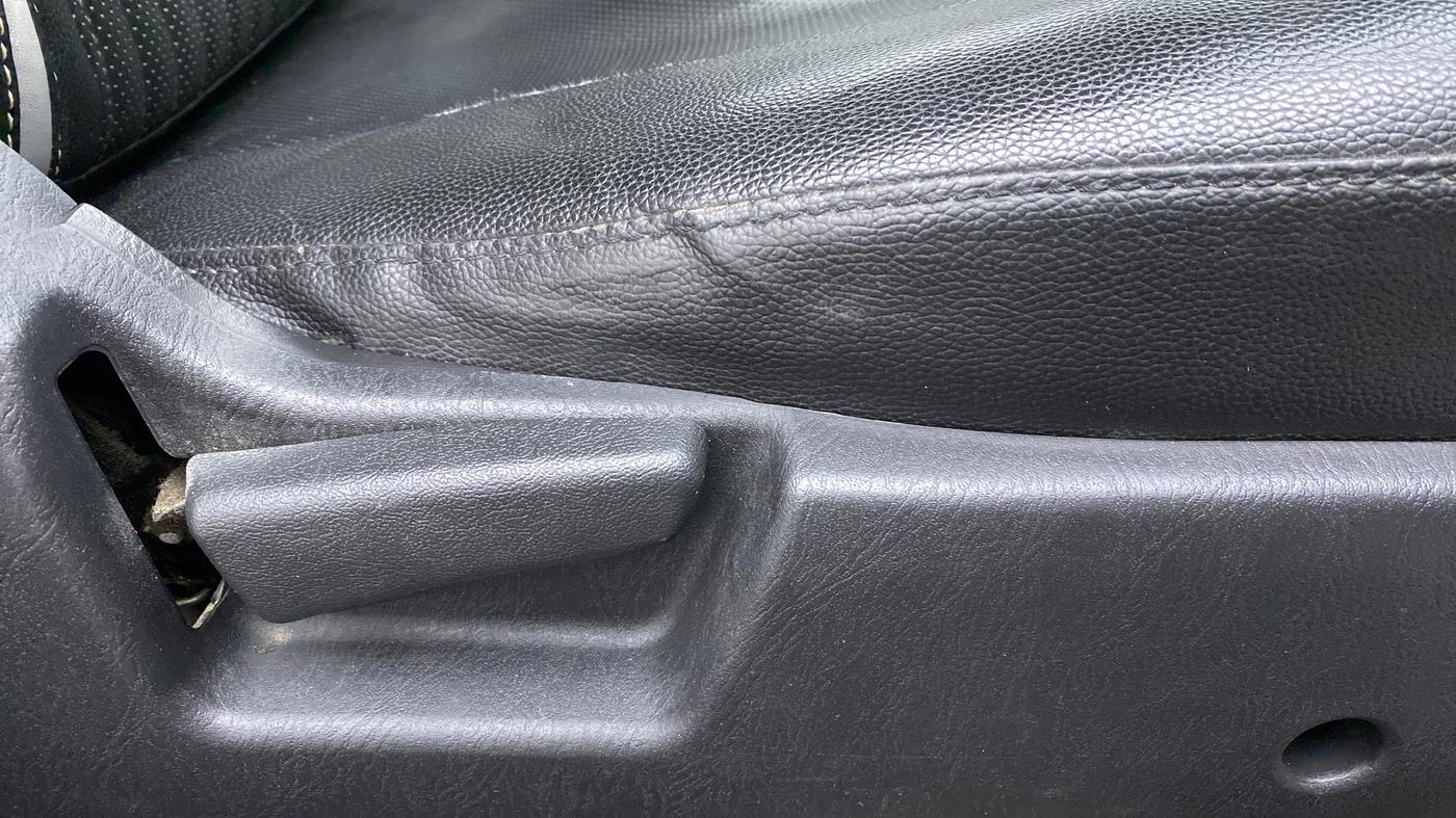 2020 Maruti Alto VXI, Petrol, Manual, 36,270 km, Driver Side Adjustment Panel