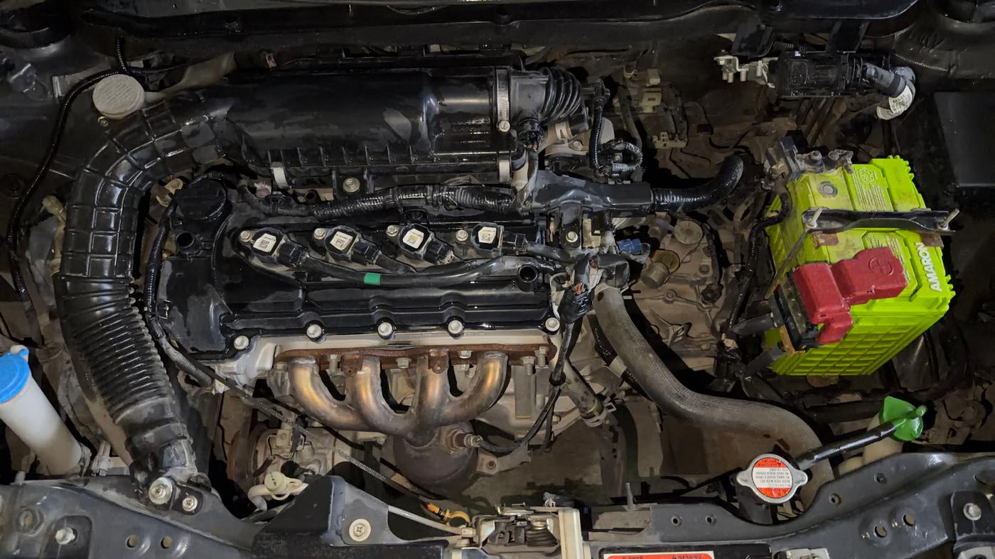 2018 Maruti Swift LXI, Petrol, Manual, 64,661 km, Engine View
