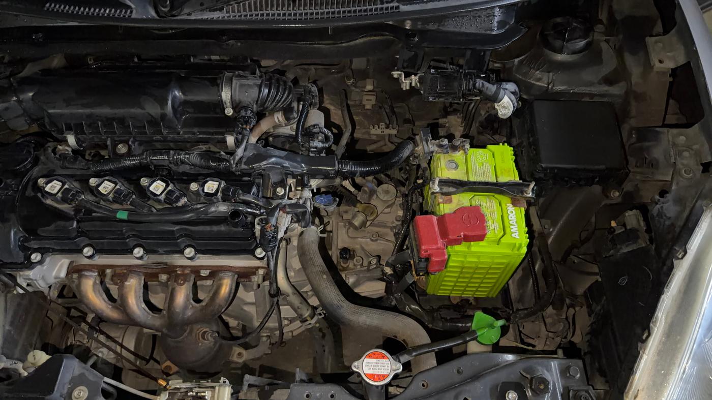 2018 Maruti Swift LXI, Petrol, Manual, 64,661 km, Engine View - Left