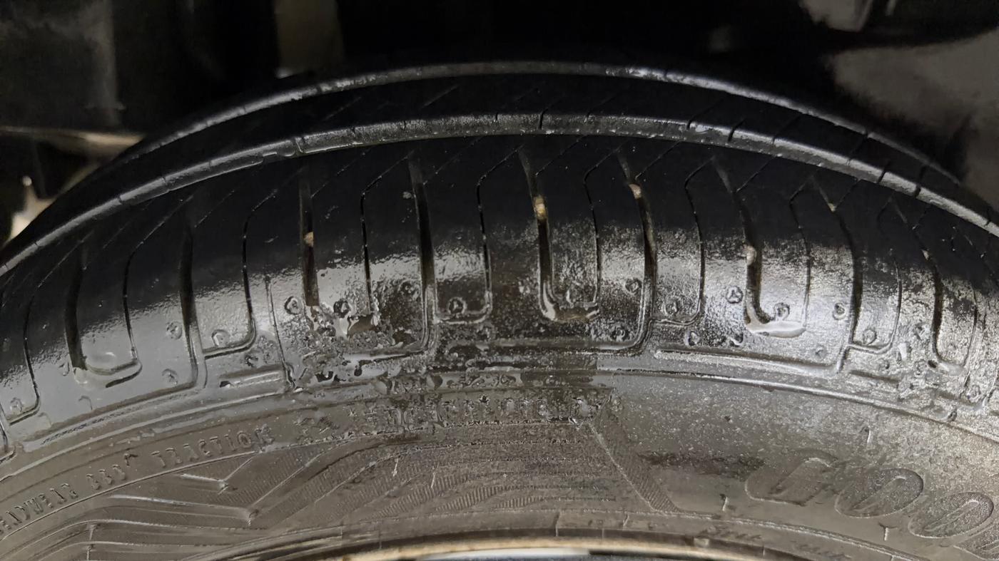 2018 Maruti Swift LXI, Petrol, Manual, 64,661 km, Right Rear Tyre Tread