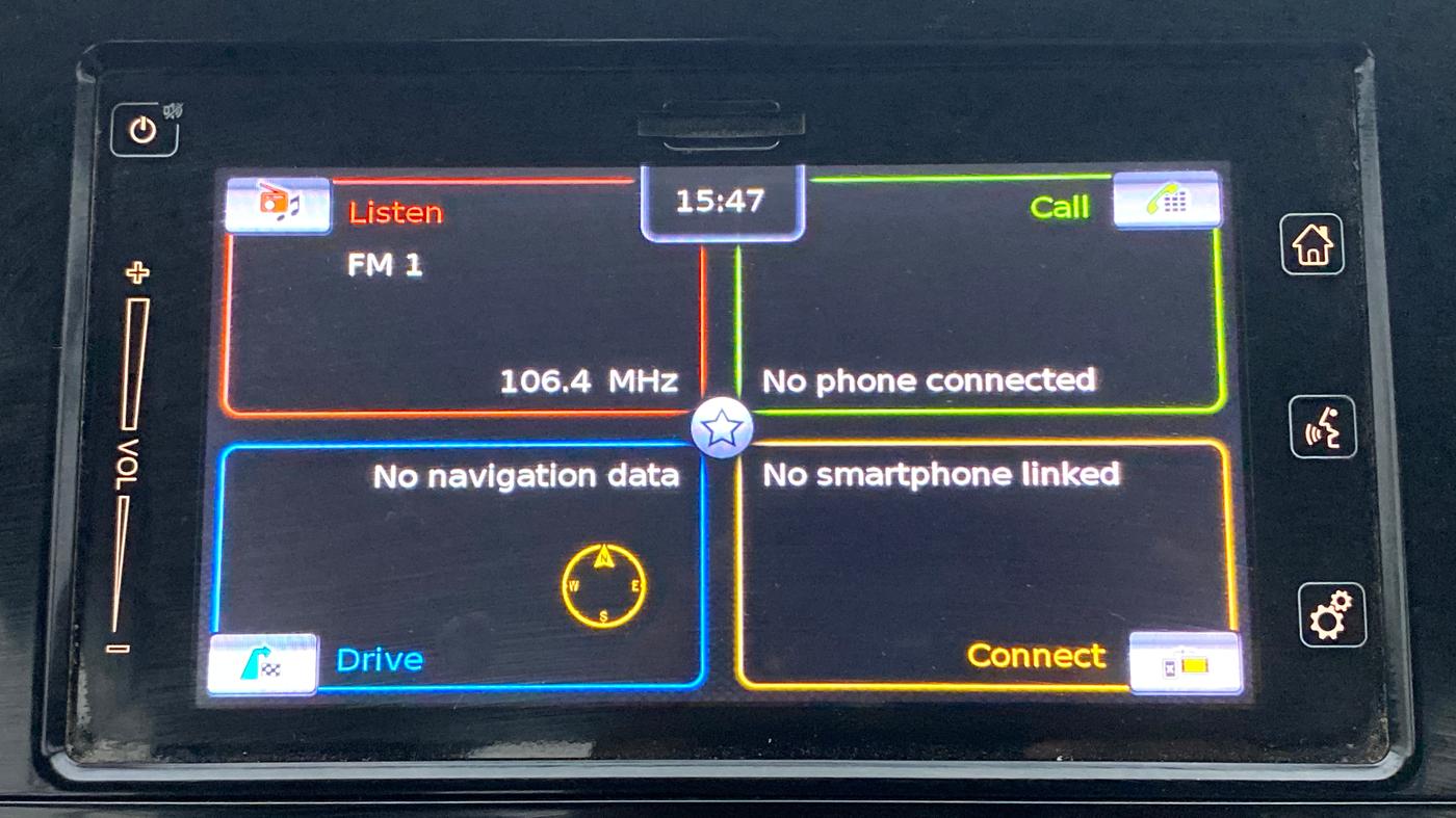 2018 Maruti IGNIS ALPHA 1.2 AMT DUAL TONE, Petrol, Automatic, 79,333 km, Infotainment System