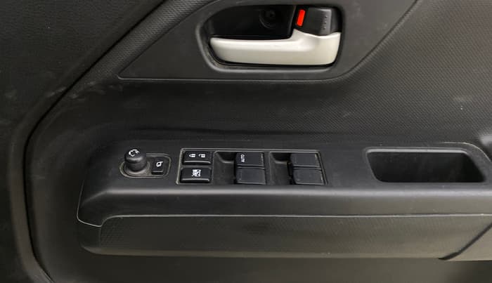 2022 Maruti New Wagon-R ZXI PLUS 1.2, Petrol, Manual, 22,481 km, Driver Side Door Panels Control