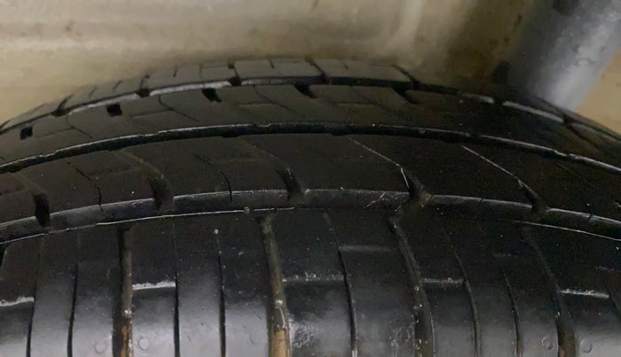 2022 Maruti New Wagon-R LXI CNG (O) 1.0, CNG, Manual, 88,237 km, Left Rear Tyre Tread