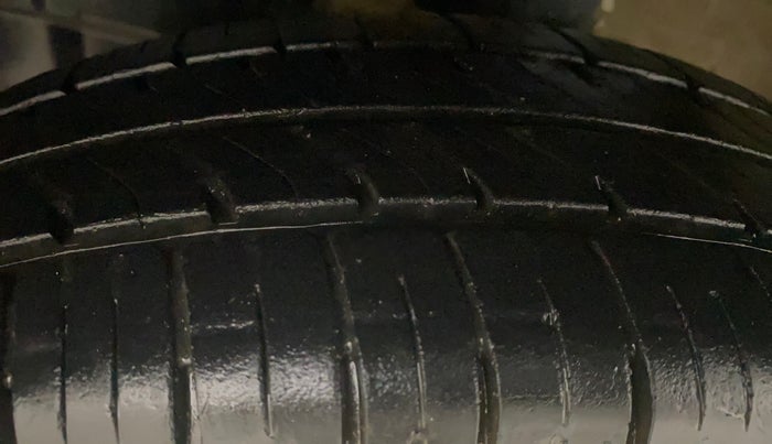 2022 Maruti New Wagon-R LXI CNG (O) 1.0, CNG, Manual, 88,237 km, Left Front Tyre Tread