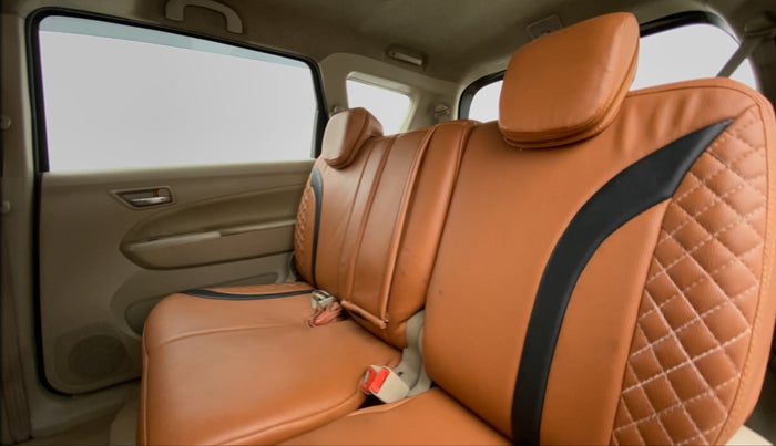 2018 Maruti Ertiga VDI SHVS, Diesel, Manual, 80,813 km, Right Side Rear Door Cabin
