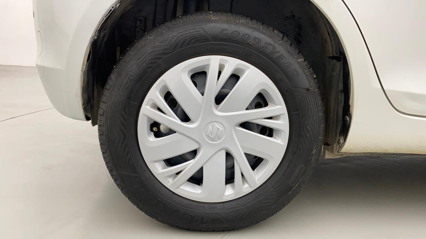 2015 Maruti Swift VXI, Petrol, Manual, 85,182 km, Right Rear Wheel