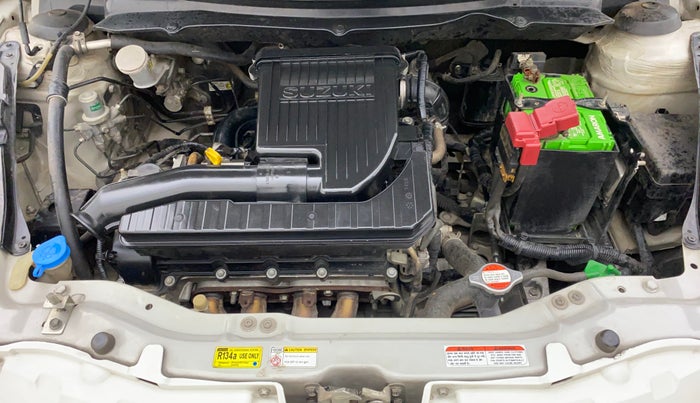 2015 Maruti Swift VXI, Petrol, Manual, 85,182 km, Open Bonet