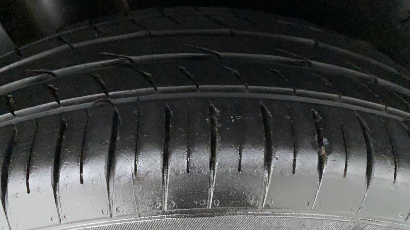 2019 MG HECTOR SHARP 2.0 DIESEL, Diesel, Manual, 42,140 km, Right Rear Tyre Tread