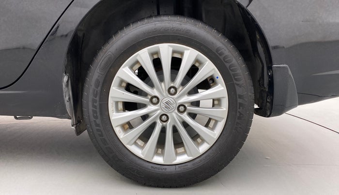 2018 Maruti Ciaz DELTA 1.5 SHVS MT PETROL, Petrol, Manual, 64,764 km, Left Rear Wheel