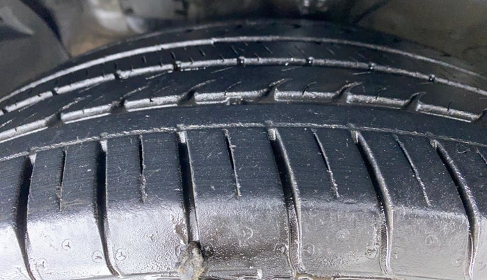 2018 Hyundai Creta 1.6 SX AT PETROL, Petrol, Automatic, 45,831 km, Left Front Tyre Tread