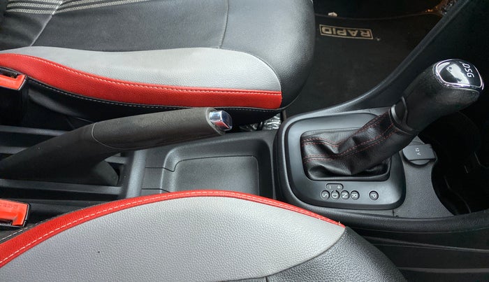 2018 Skoda Rapid Style 1.5 TDI AT, Diesel, Automatic, 43,748 km, Gear Lever