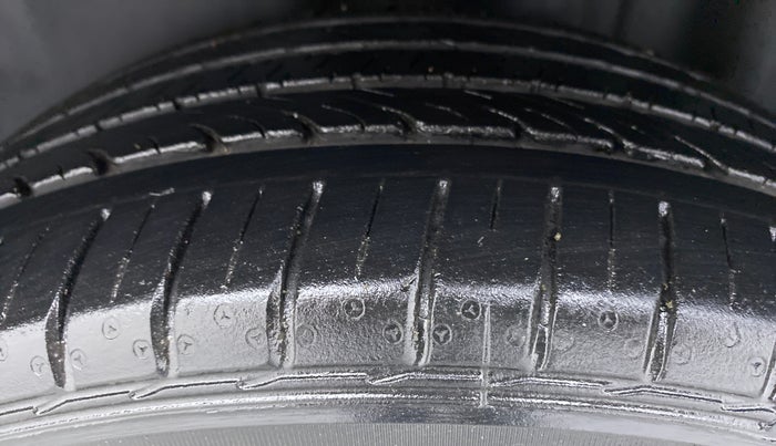 2018 Skoda Rapid Style 1.5 TDI AT, Diesel, Automatic, 43,748 km, Left Rear Tyre Tread