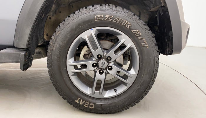 2021 Mahindra Thar LX PETROL HT 4WD AT, Petrol, Automatic, 8,373 km, Right Front Wheel