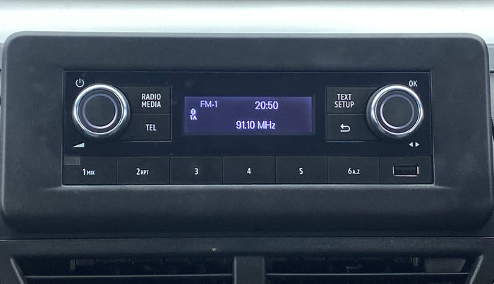 2021 Renault Kiger RXL EASY R 1.0 L, Petrol, Automatic, 2,940 km, Infotainment System