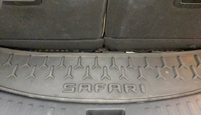 2022 Tata Safari XZA PLUS, Diesel, Automatic, 46,519 km, Boot Inside