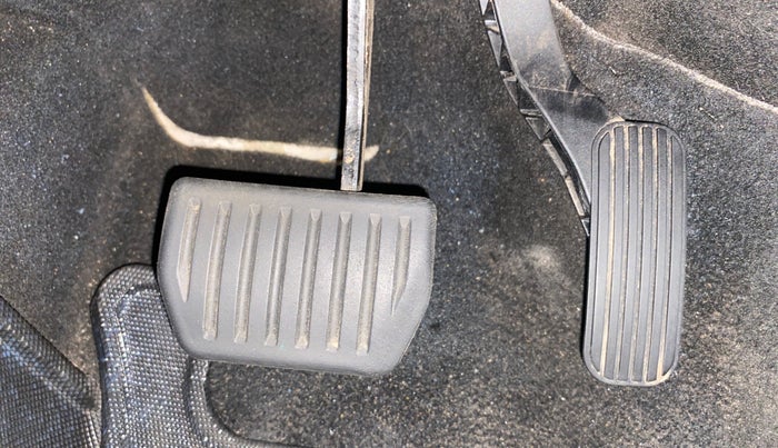 2022 Tata Safari XZA PLUS, Diesel, Automatic, 46,519 km, Pedals