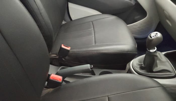 2025 Hyundai GRAND I10 NIOS SPORTZ 1.2 KAPPA VTVT CNG, CNG, Manual, 14,548 km, Gear Lever