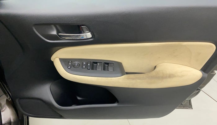2021 Honda City 1.5L I-VTEC VX CVT, Petrol, Automatic, 8,247 km, Driver Side Door Panels Control