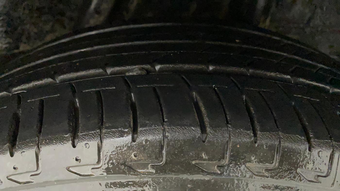 2021 Honda City 1.5L I-VTEC VX CVT, Petrol, Automatic, 8,247 km, Left Rear Tyre Tread