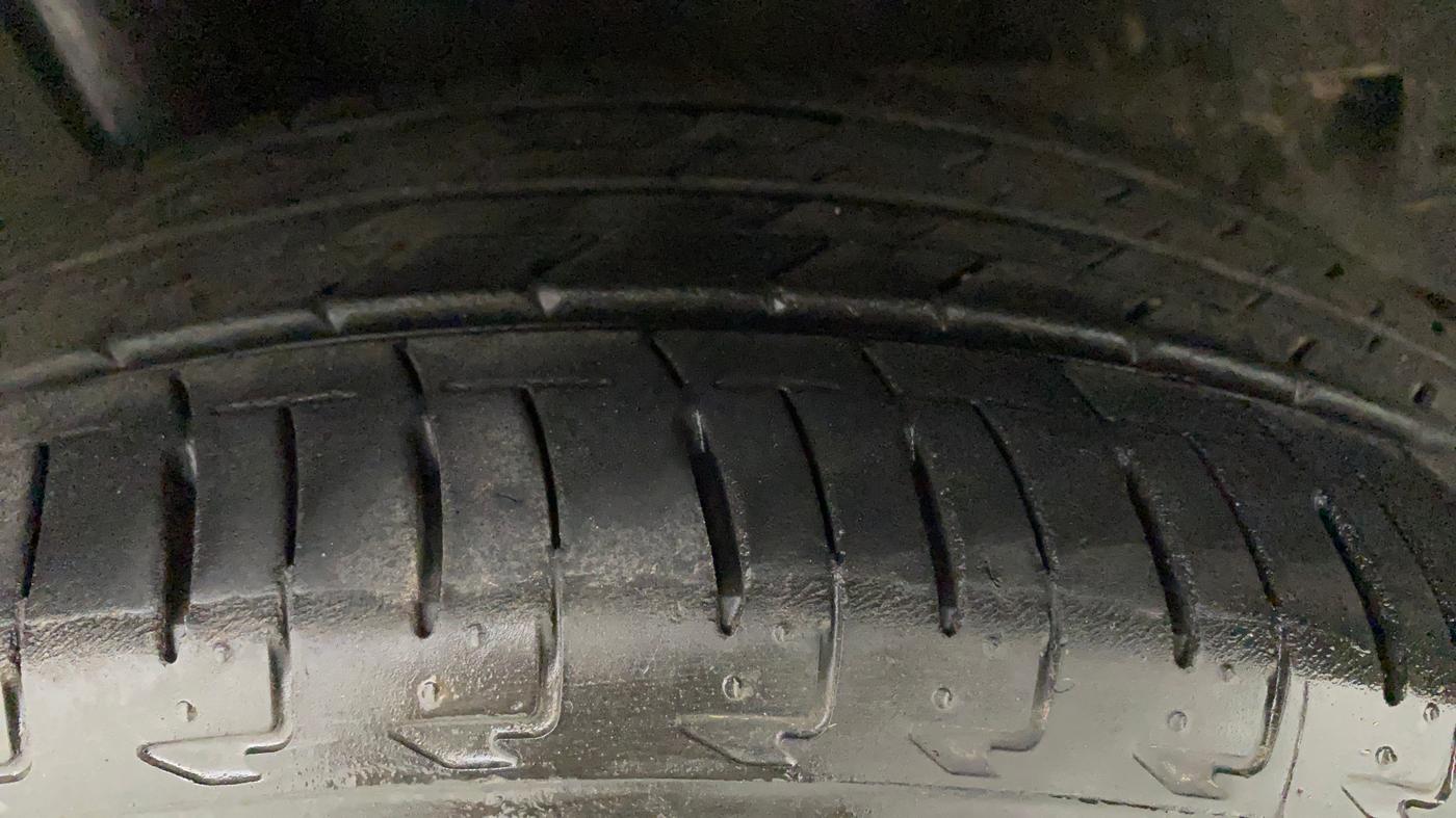 2021 Honda City 1.5L I-VTEC VX CVT, Petrol, Automatic, 8,247 km, Right Rear Tyre Tread