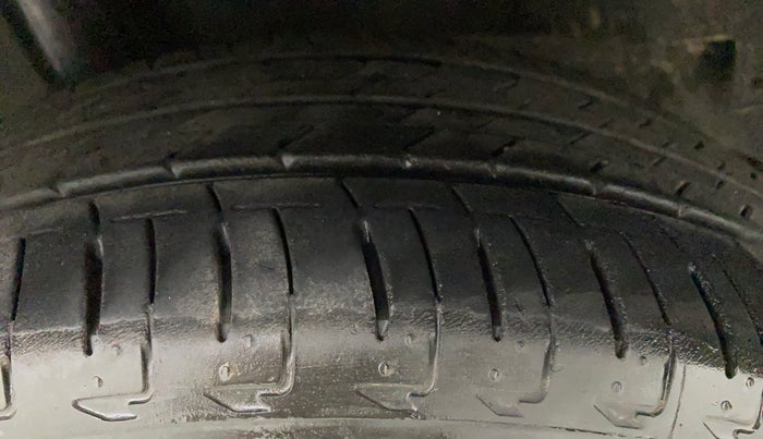 2021 Honda City 1.5L I-VTEC VX CVT, Petrol, Automatic, 8,247 km, Right Rear Tyre Tread