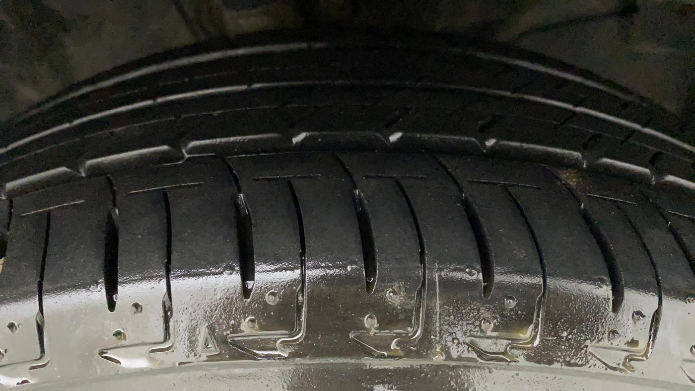 2021 Honda City 1.5L I-VTEC VX CVT, Petrol, Automatic, 8,247 km, Right Front Tyre Tread