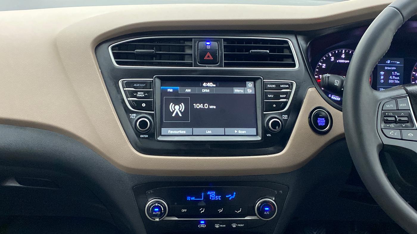 2020 Hyundai Elite i20 ASTA 1.2 (O), Petrol, Manual, 10,201 km, Air Conditioner