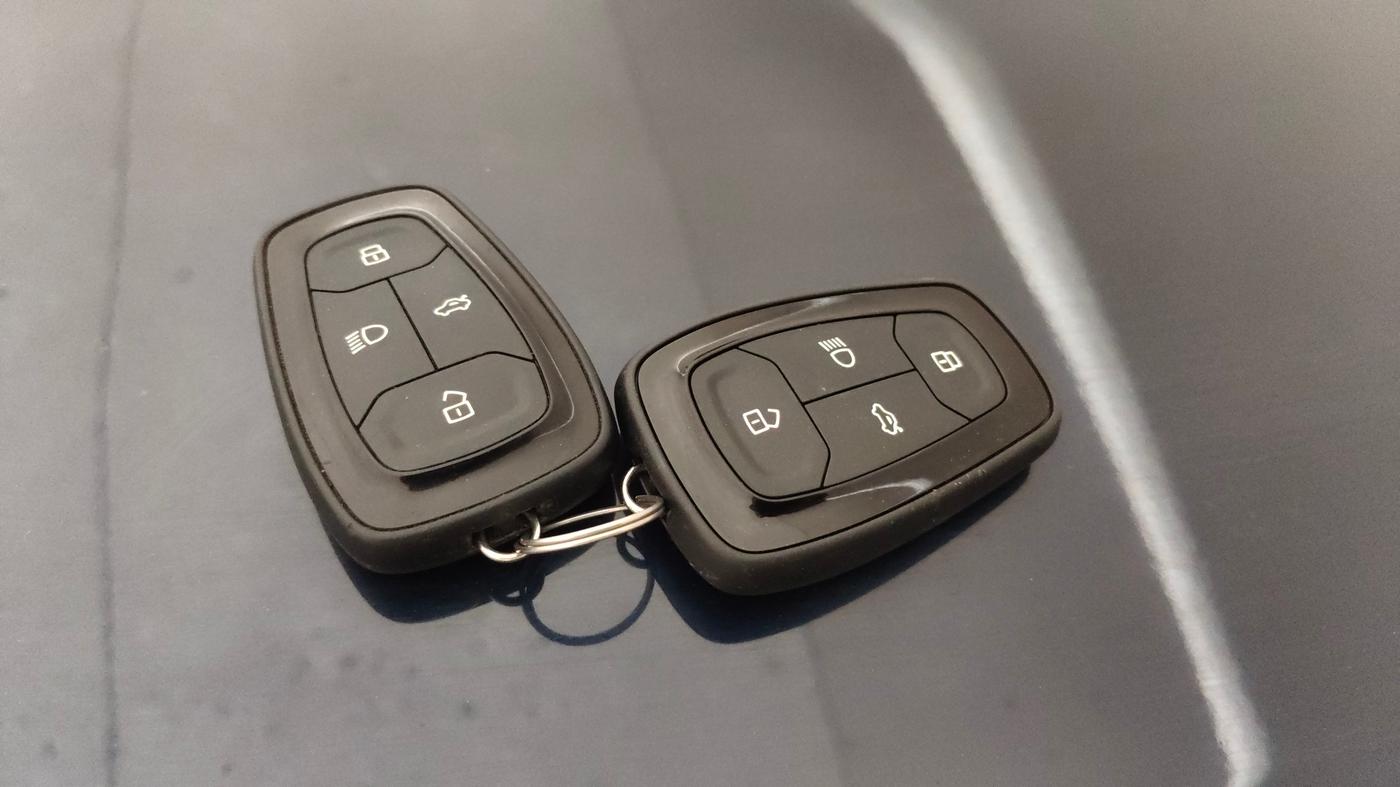 2021 Tata TIGOR XZA PLUS PETROL, Petrol, Automatic, 34,973 km, Key Close Up