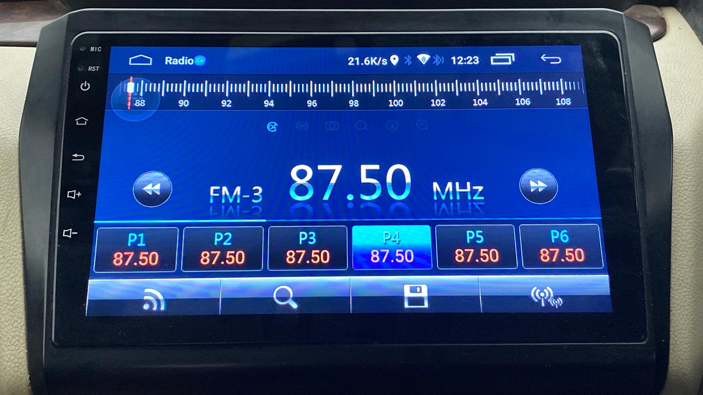2018 Maruti Dzire VDI, Diesel, Manual, 97,390 km, Infotainment System