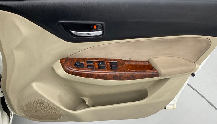 2018 Maruti Dzire VDI, Diesel, Manual, 97,390 km, Driver Side Door Panels Control