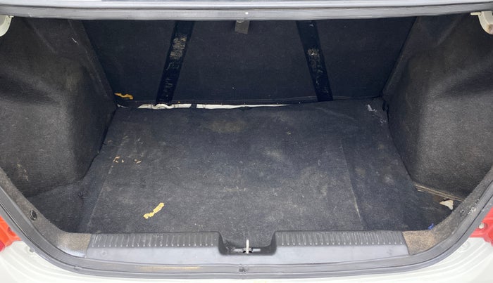 2018 Maruti Dzire VDI, Diesel, Manual, 97,390 km, Boot Inside