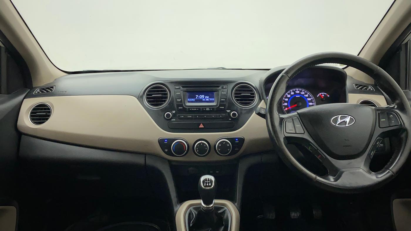 2015 Hyundai Grand i10 ASTA 1.2 KAPPA VTVT, Petrol, Manual, 40,819 km, Dashboard
