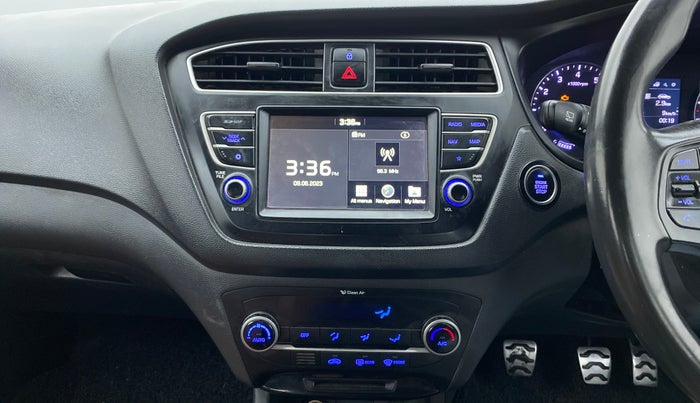 2018 Hyundai i20 Active 1.2 SX DUAL TONE, Petrol, Manual, 72,011 km, Air Conditioner