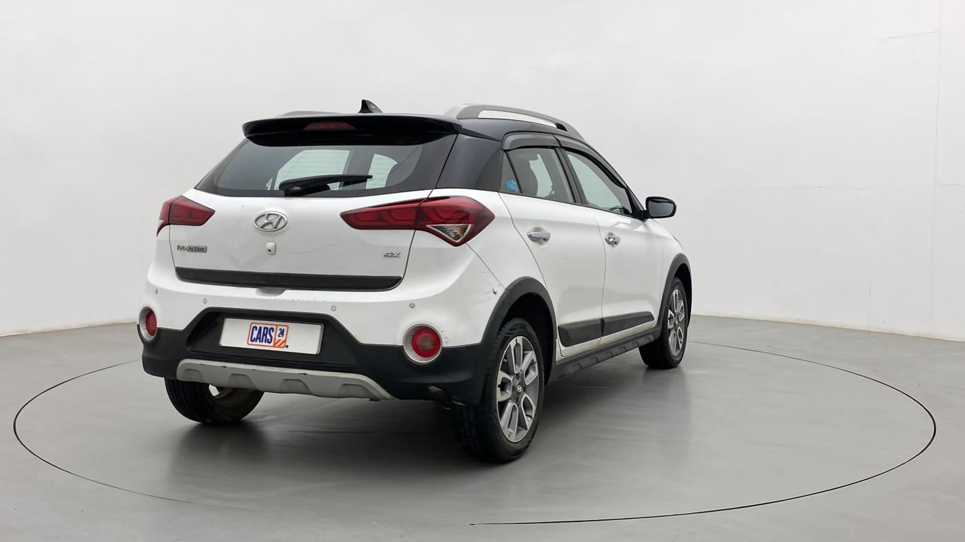 2018 Hyundai i20 Active 1.2 SX DUAL TONE, Petrol, Manual, 72,011 km, Right Back Diagonal