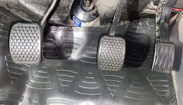 2020 Maruti Eeco 5 STR WITH A/C+HTR, Petrol, Manual, 56,475 km, Pedals