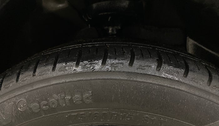 2024 Hyundai GRAND I10 NIOS ASTA AMT 1.2 KAPPA VTVT, Petrol, Automatic, 12,132 km, Right Front Tyre Tread