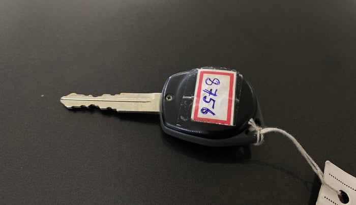 2020 Maruti S PRESSO VXI PLUS AMT, Petrol, Automatic, 56,452 km, Key Close Up